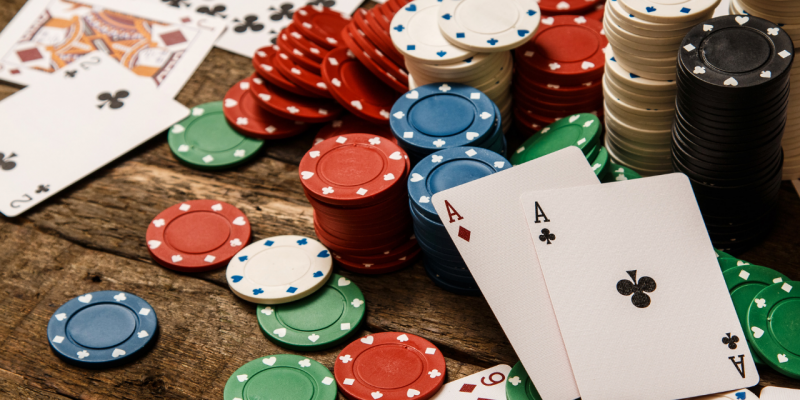 How can online gambling make you rich?