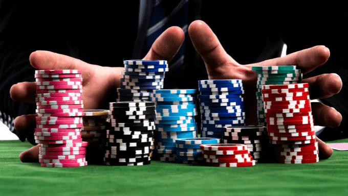 Mastering how to handle your money is the key to playing smart in casinos